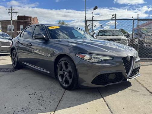 2018 Alfa Romeo Giulia Base