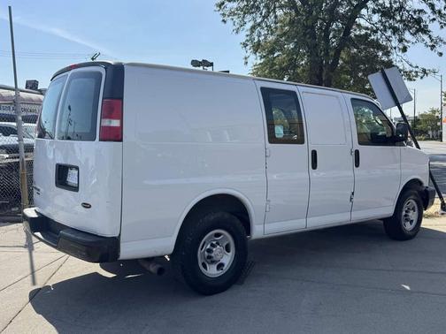 2016 Chevrolet Express 2500 Work Van