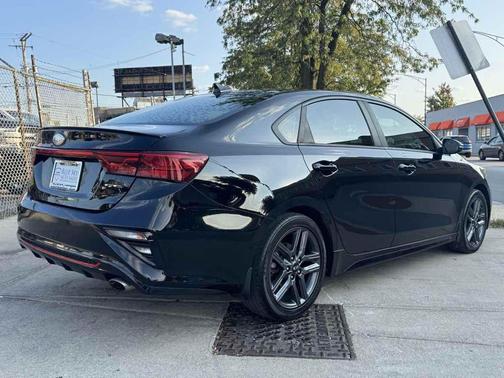 2020 Kia Forte GT-Line