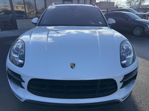 2015 Porsche Macan Turbo
