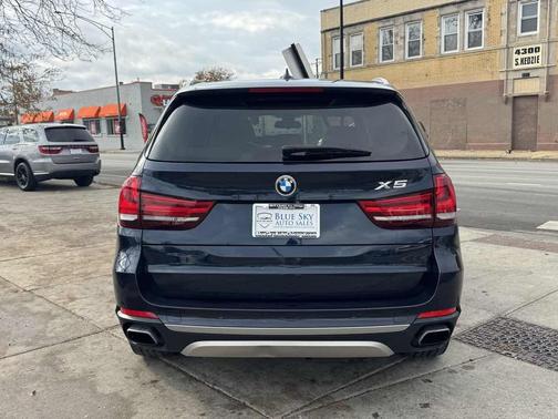 2015 BMW X5 xDrive50i