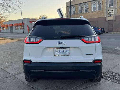2019 Jeep Cherokee Latitude