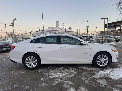 2023 Chevrolet Malibu FWD 1LT