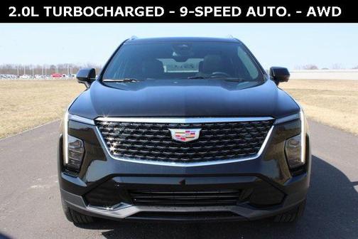 2025 Cadillac XT4 Premium Luxury