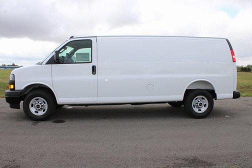 2025 GMC Savana 2500 Work Van