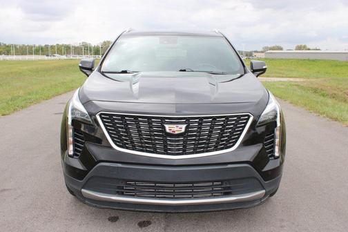 2022 Cadillac XT4 Premium Luxury