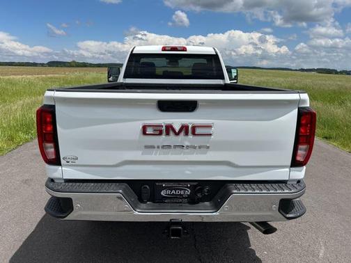 2025 GMC Sierra 2500 Base