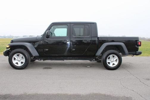 2023 Jeep Gladiator Sport S