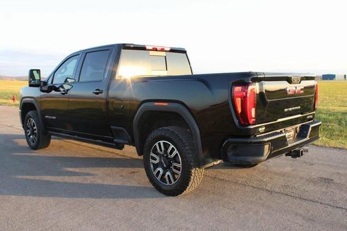 2023 GMC Sierra 2500 AT4