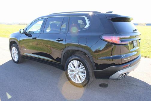 2024 GMC Acadia FWD Elevation
