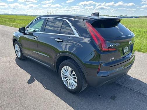 2024 Cadillac XT4 Luxury