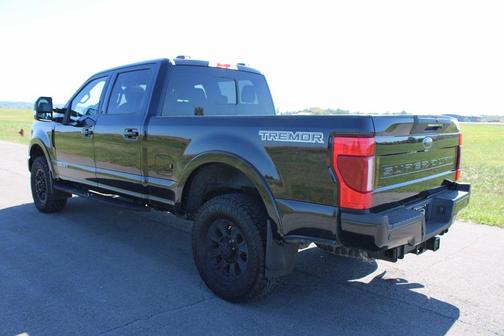 2022 Ford F-350 Lariat