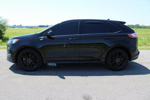 2022 Ford Edge ST Line