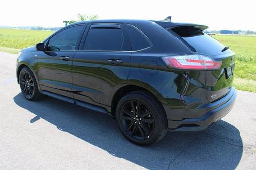 2022 Ford Edge ST Line