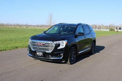 2023 GMC Terrain Denali