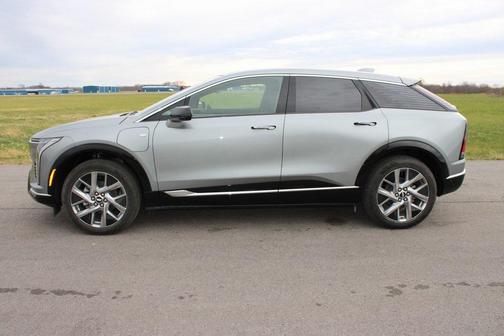 2026 Cadillac OPTIQ Premium Luxury