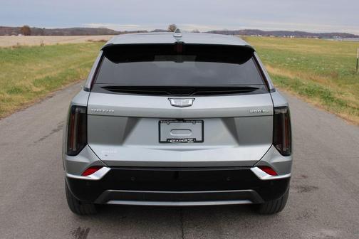 2026 Cadillac OPTIQ Premium Luxury