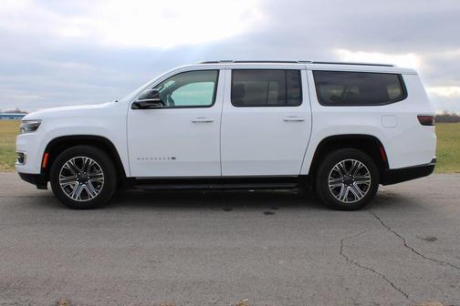 2024 Jeep Wagoneer L Series II 4x4