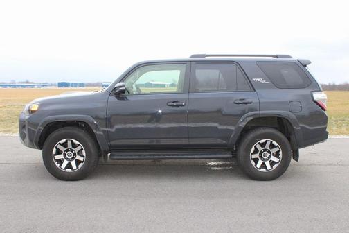2024 Toyota 4Runner TRD Off Road Premium