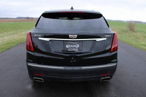 2022 Cadillac XT5 Luxury