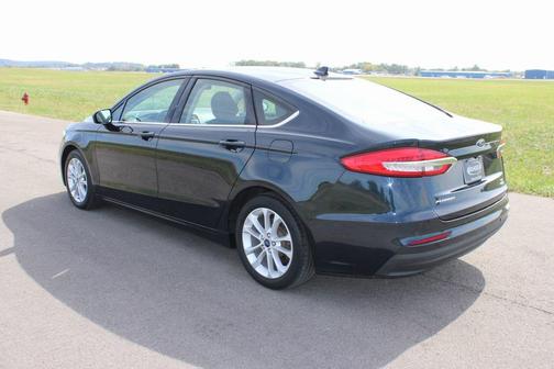 2020 Ford Fusion Hybrid SE