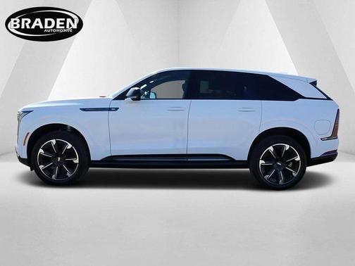 2025 Cadillac Escalade IQ Sport 2