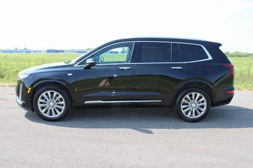 2022 Cadillac XT6 Premium Luxury AWD