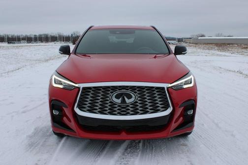 2022 INFINITI QX55 ESSENTIAL