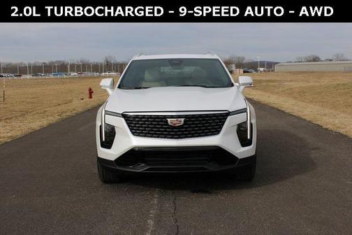 2025 Cadillac XT4 Premium Luxury