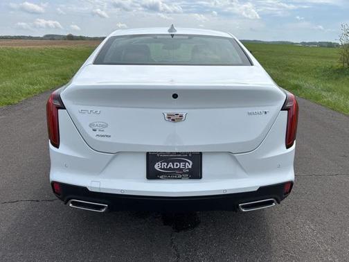 2025 Cadillac CT4 Premium Luxury RWD