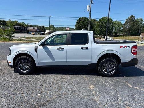 Space White Metallic 2026 Ford Maverick XLT