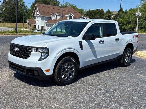 Space White Metallic 2026 Ford Maverick XLT