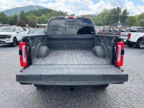 Agate Black Metallic 2024 Ford F-250 Platinum