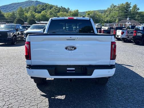 Oxford White 2024 Ford F-150 XLT