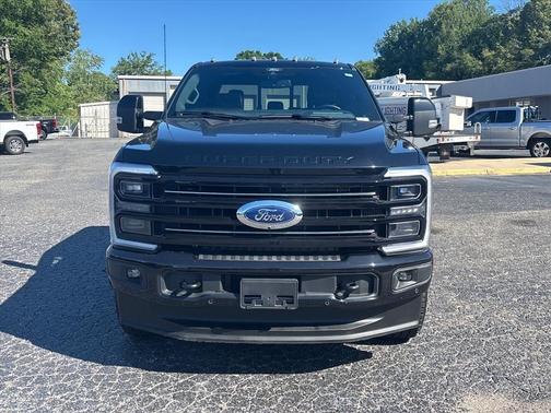 Agate Black Metallic 2025 Ford F-250 Platinum