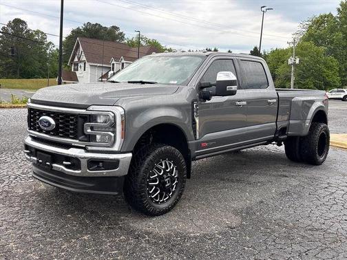 Gray Metallic 2024 Ford F-350 Lariat Super Duty