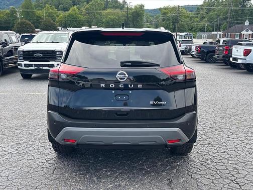 Black 2021 Nissan Rogue SV