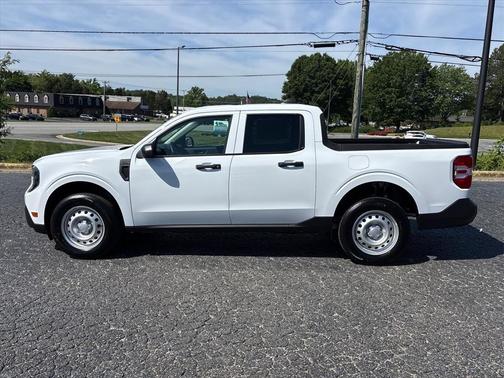 Oxford White 2026 Ford Maverick XL