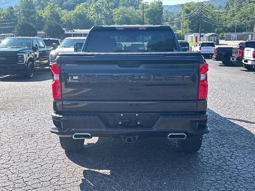 Black 2022 Chevrolet Silverado 1500 RST