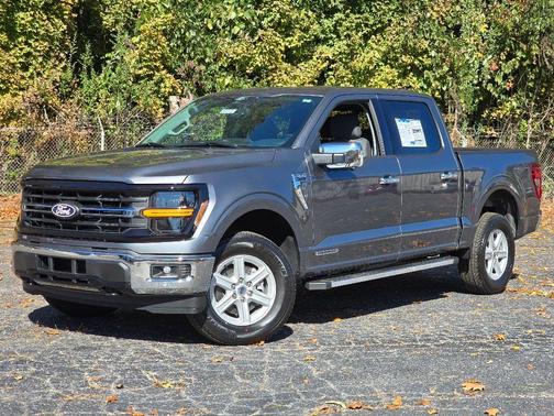 Carbonized Gray Metallic 2025 Ford F-150 XLT