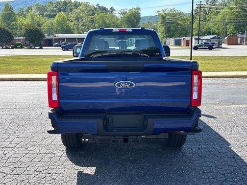 Argon 2026 Ford F-250 XL