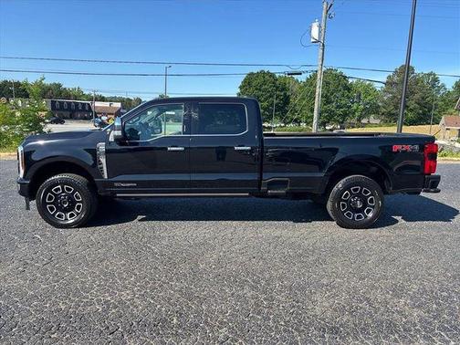 Black 2024 Ford F-250 Platinum