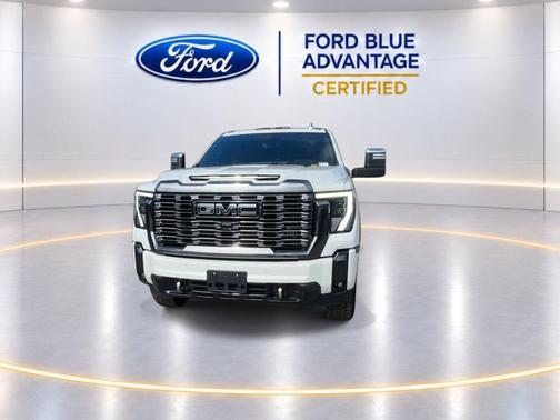 White Frost Tri-Coat 2024 GMC Sierra 2500 Denali Ultimate