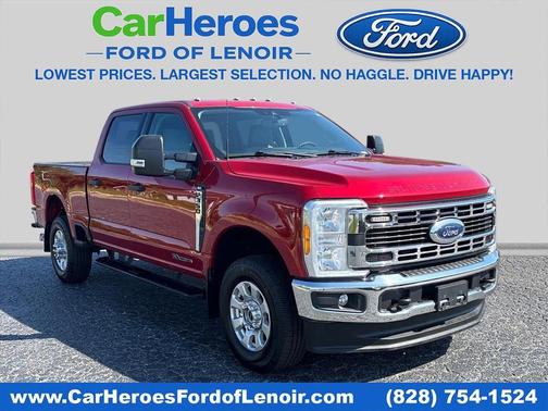 Rapid Red Metallic Tinted Clearcoat 2023 Ford F-350 XLT