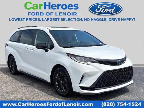 Ice 2025 Toyota Sienna XSE