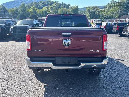 Delmonico Red Pearlcoat 2019 RAM 1500 Big Horn