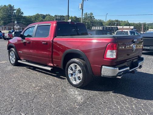 Delmonico Red Pearlcoat 2019 RAM 1500 Big Horn