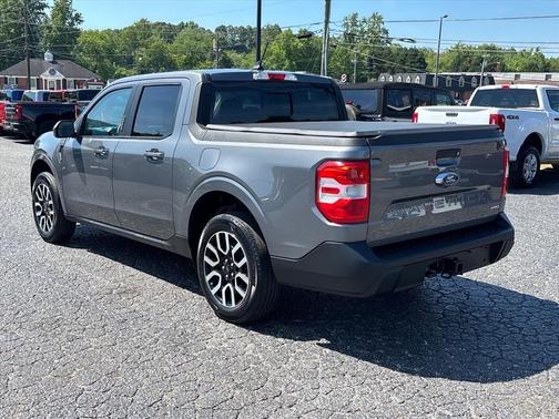 Carbonized Gray Metallic 2023 Ford Maverick Lariat