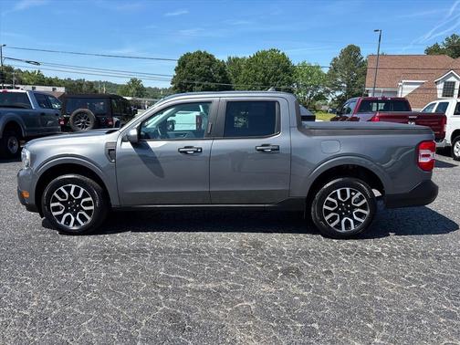 Carbonized Gray Metallic 2023 Ford Maverick Lariat