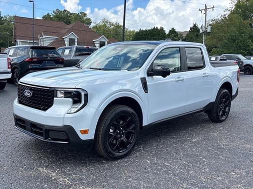 Space White Metallic 2026 Ford Maverick Lariat